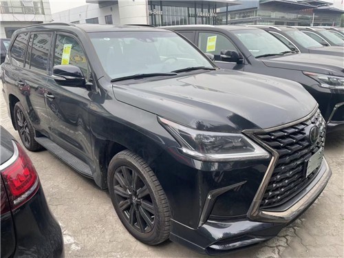 21款雷克萨斯LX570黑曜版 特价优惠提车