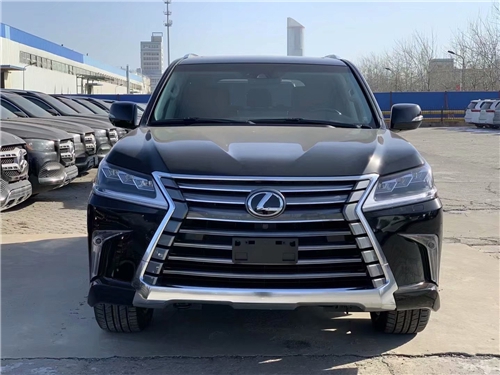 21款雷克萨斯LX570V8国六现车200万促销