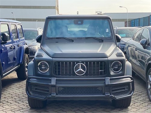 2021款奔驰G63AMG国六排放290w即刻拥有