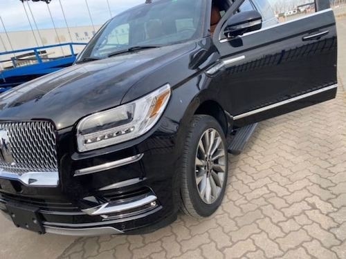 21款林肯领航员天津港现车最大优惠多少