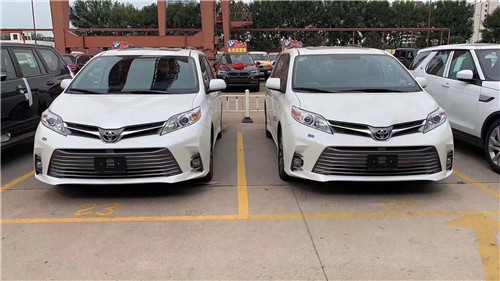 20款丰田塞纳中国红航空座椅现车销售