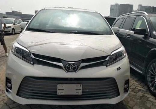 20款丰田塞纳墨版/加版现车全最新优惠