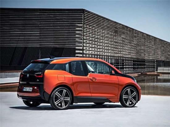 美国加州立法委员提新法案 2040年新乘用车必须为零排放汽车