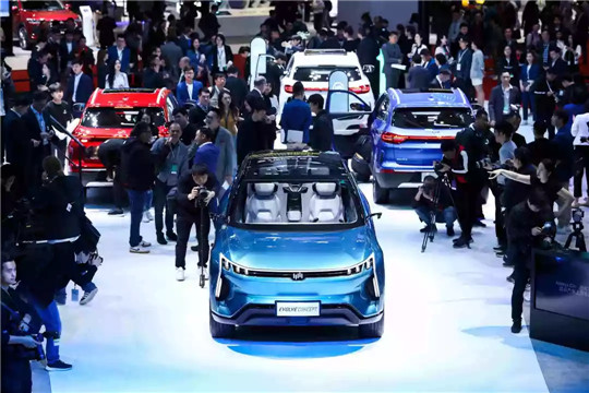 究竟是什么扼住了蔚来们的喉咙?