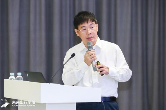 株洲中车时代电气股份有限公司副总工程师刘国友