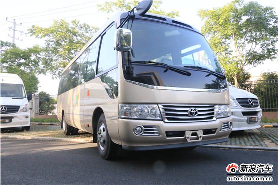 TOYOTA柯斯达12座定制版卖多少钱