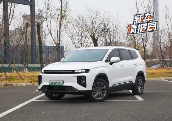 能充电又能换电 实拍睿蓝首款纯电SUV睿蓝9