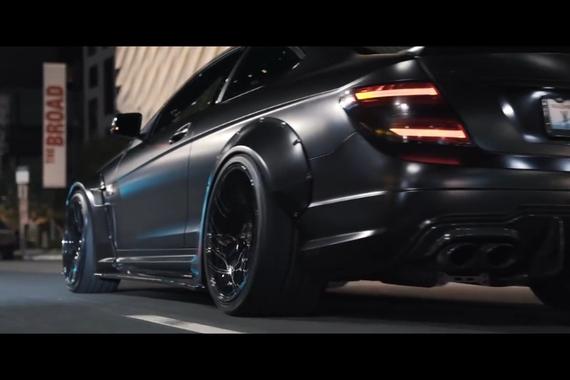 视频：Liberty Walk C63 奔驰C63宽体改装欣赏！