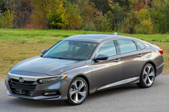 破蝶重生 旭说新车聊雅阁的那点事儿