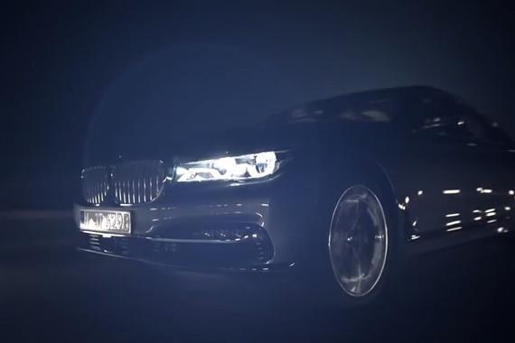 视频：全新BMW 7系上的Carbon core高强度碳纤维内核