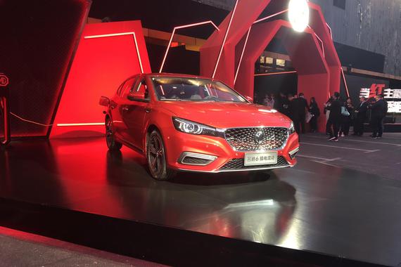 名爵6插电混动版上市 售16.98 - 18.68万元