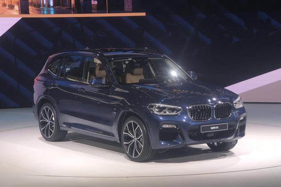 2018北京车展：国产全新宝马X3亮相