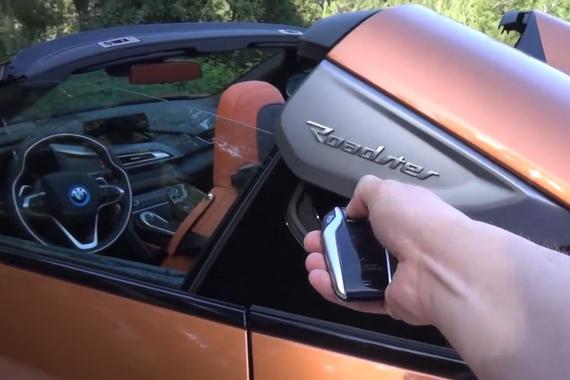 视频：2018款宝马i8敞篷版霸气亮相