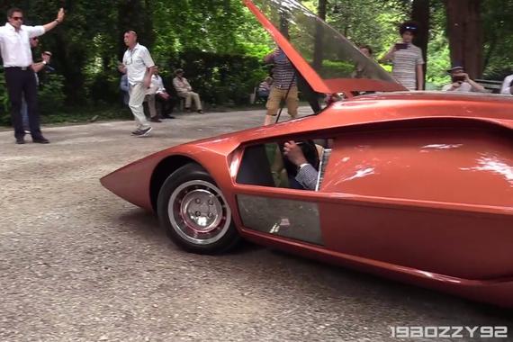 视频：还在路上跑的概念车，1970 Lancia Stratos Zero