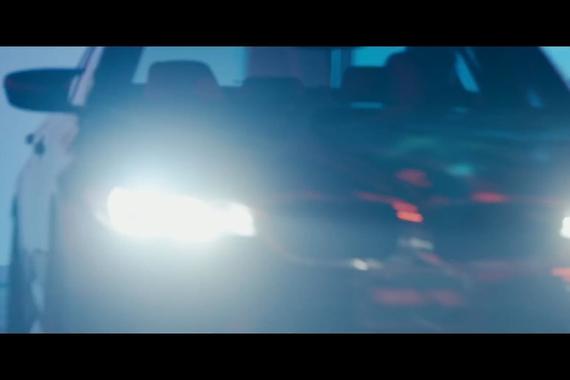 视频：全新一代BMW M5带你进入疯狂的世界