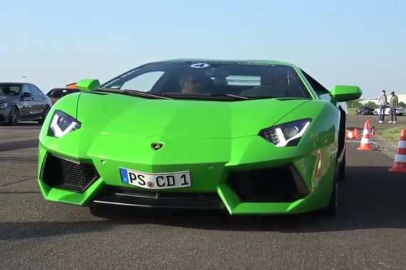 Aventador提速有多快？比后才知道！