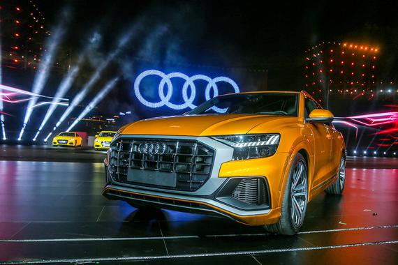 奥迪Q8实拍解析 运动范SUV新玩法