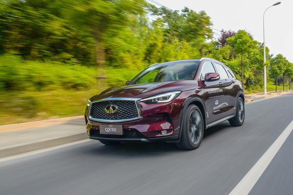 满满的黑科技 英菲尼迪QX50试驾体验