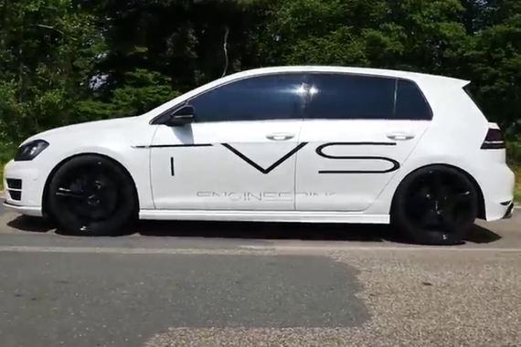 猛轰油门 大众高尔夫R能否征服你的耳朵