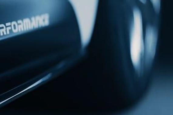 宝马M5：设定你自己的速度