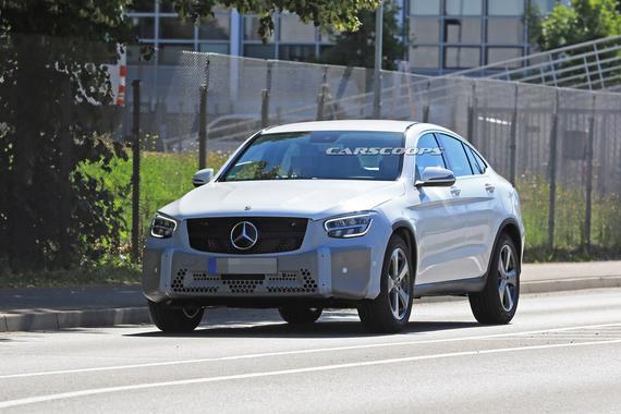 奔驰新款GLC Coupe谍照曝光 搭载不同调校2.0T发动机