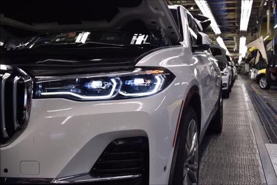 2019宝马X7生产组装全过程