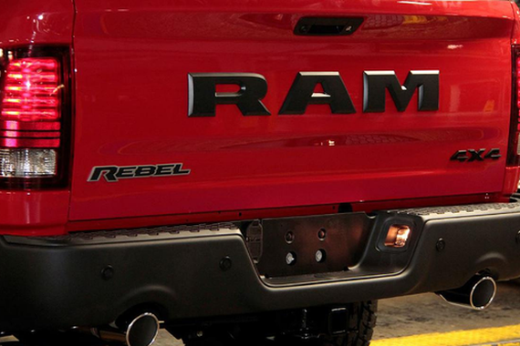 因电动尾门锁止装置缺陷 FCA将召回超114万辆Ram皮卡