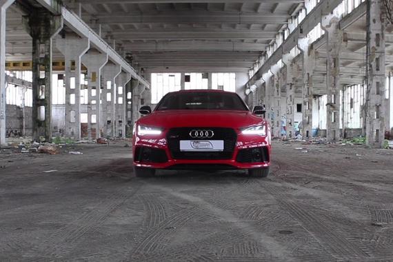 奥迪AUDI RS7：文能买菜 武能炸街