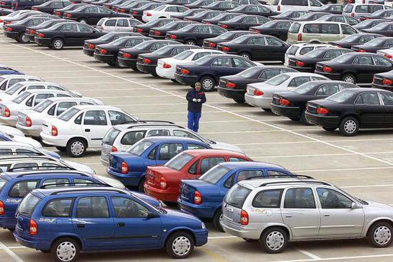 今年全球汽车销量增速缓至1.8% 中国销售放缓是主因