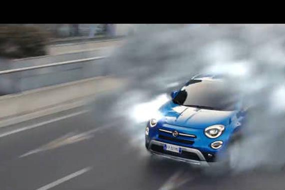 回到未来 Fiat 500X官方宣传片