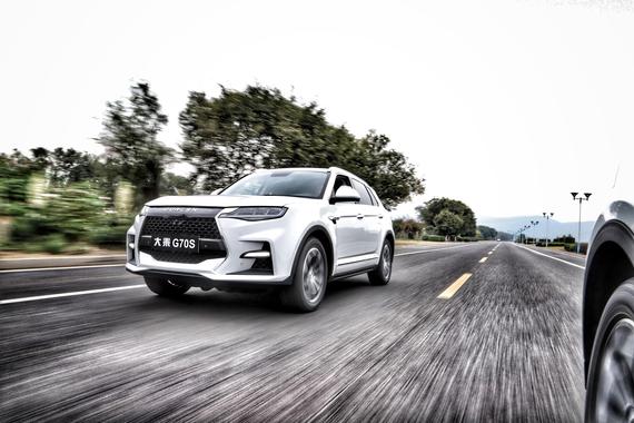 目标是年轻消费群体 试驾大乘G70S