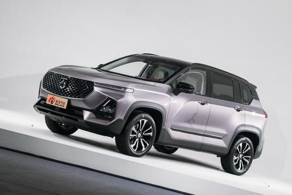 延续激进的设计 实拍全新宝骏RS-5