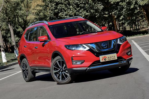 实拍2019款新奇骏