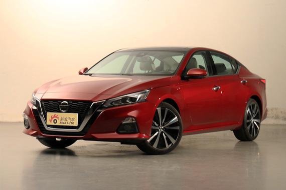 运动当道青春派，东风日产天籁ALTIMA静态解析