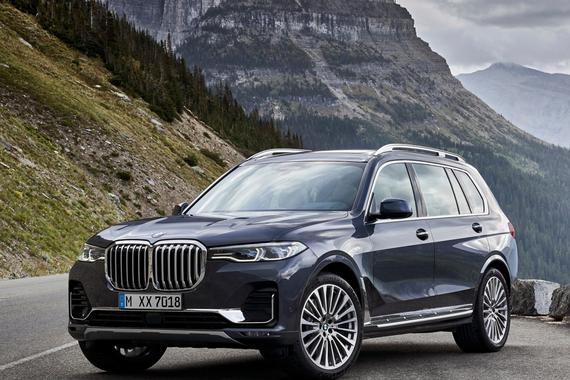 2019全新宝马X7 更大更强更奢华