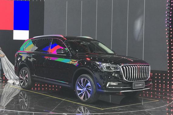 2018广州车展探馆：一汽红旗HS7