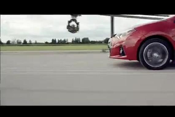 相当有趣 丰田卡罗拉广告拍摄花絮