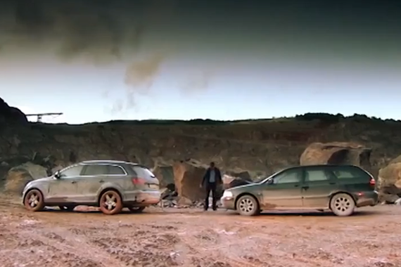 越野性能比拼！保时捷卡宴VS奥迪Q7