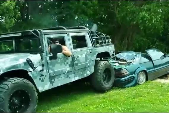 够狂野够凶悍 悍马挑战各种路况