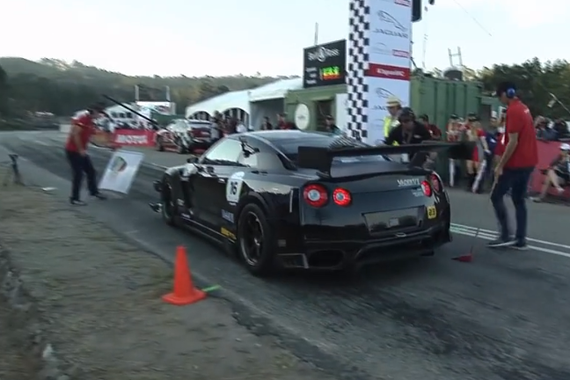 终极超跑！Nissan R35 GT-R