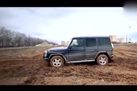 豪门SUV争斗 沃尔沃XC60 VS 奔驰G级