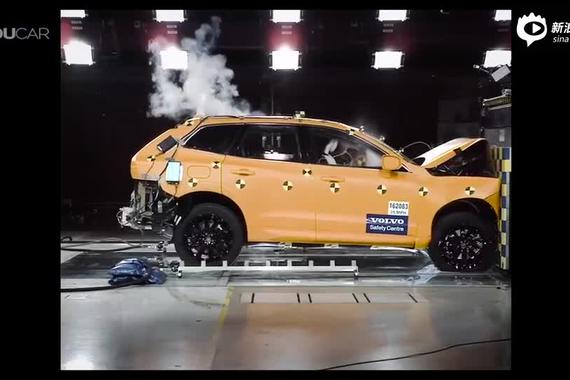 够安全！沃尔沃XC60翻滚测试