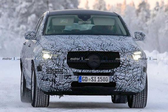 曝全新奔驰GLE Coupe谍照 有望年内亮相