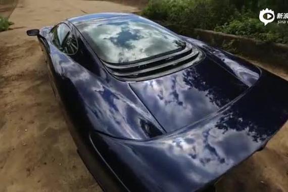 281辆限量款 捷豹XJ220最快的超级跑车
