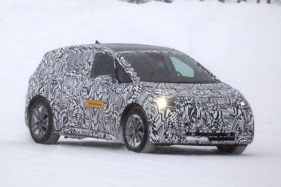 大众I.D.电动车冬季测试谍照 预计年底上市