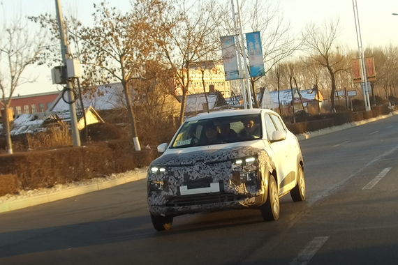 雷诺纯电SUV车型K-ZE谍照 2019年内正式推出