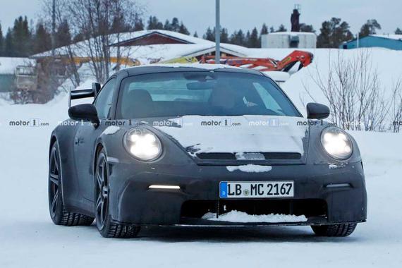 曝全新保时捷911 GT3最新谍照 或9月亮相