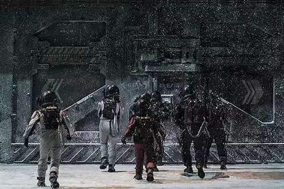 《流浪地球》冲50亿，广告人能学到什么？