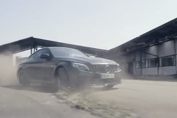 废弃工厂大玩漂移 AMG C63S Coupe