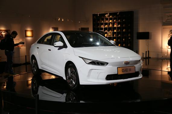 吉利全新纯电紧凑型车GE11亮相 二季度上市